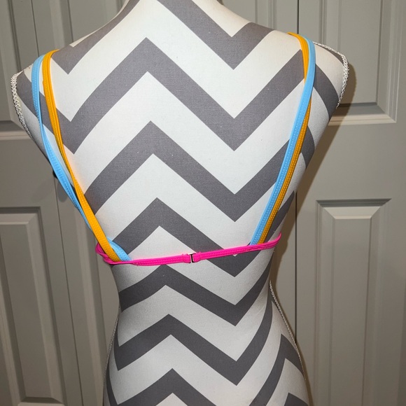 Size large SHEIN bikini set - Picture 4 of 4